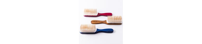 Handle Combs (Rhodoid)